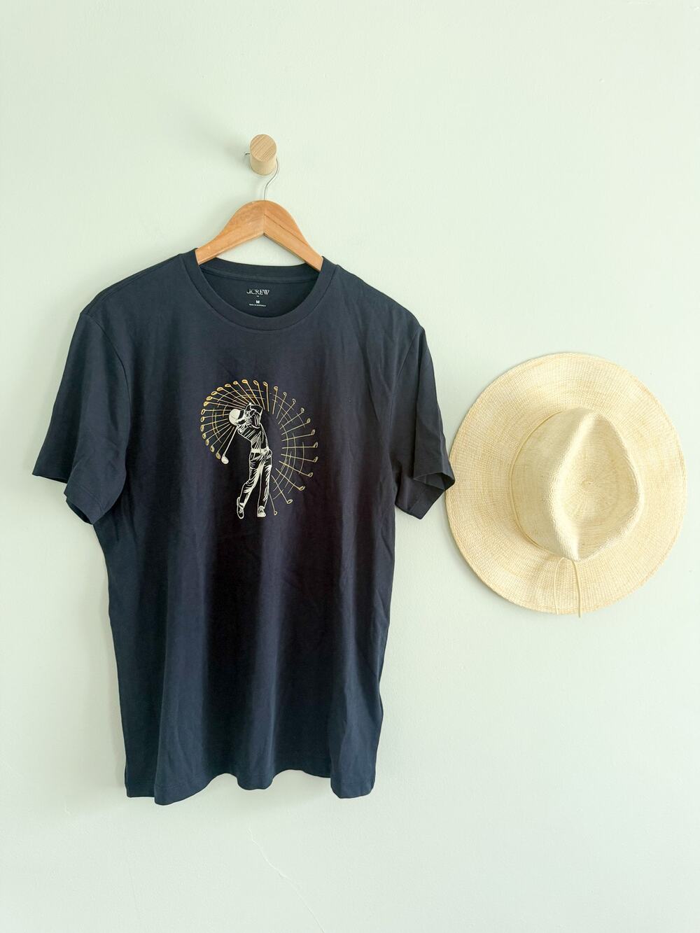 J.Crew Factory | NWT Men's Golf swing graphic tee in Navy | Sz M